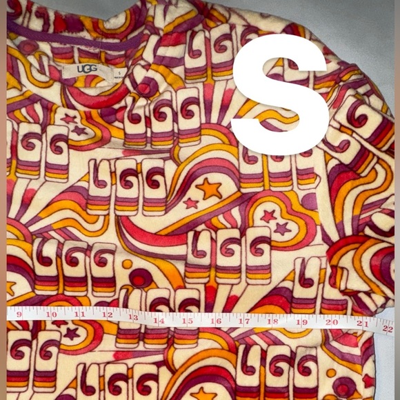 UGG Kinslee Top Velvet Fleece Oversized Short Sleeve T-shirt Retro 70s New w tag - Picture 9 of 16